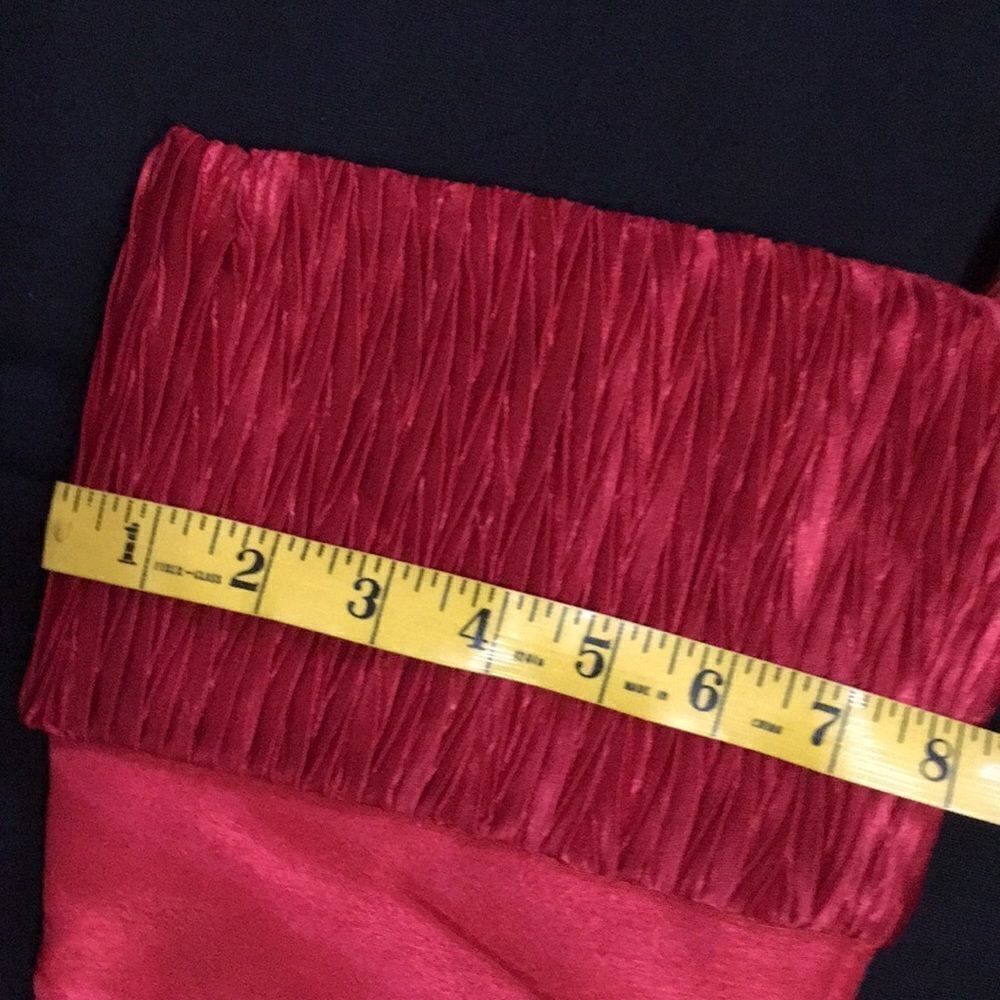 Set of 2 Red Stockings - Picture 6 of 12